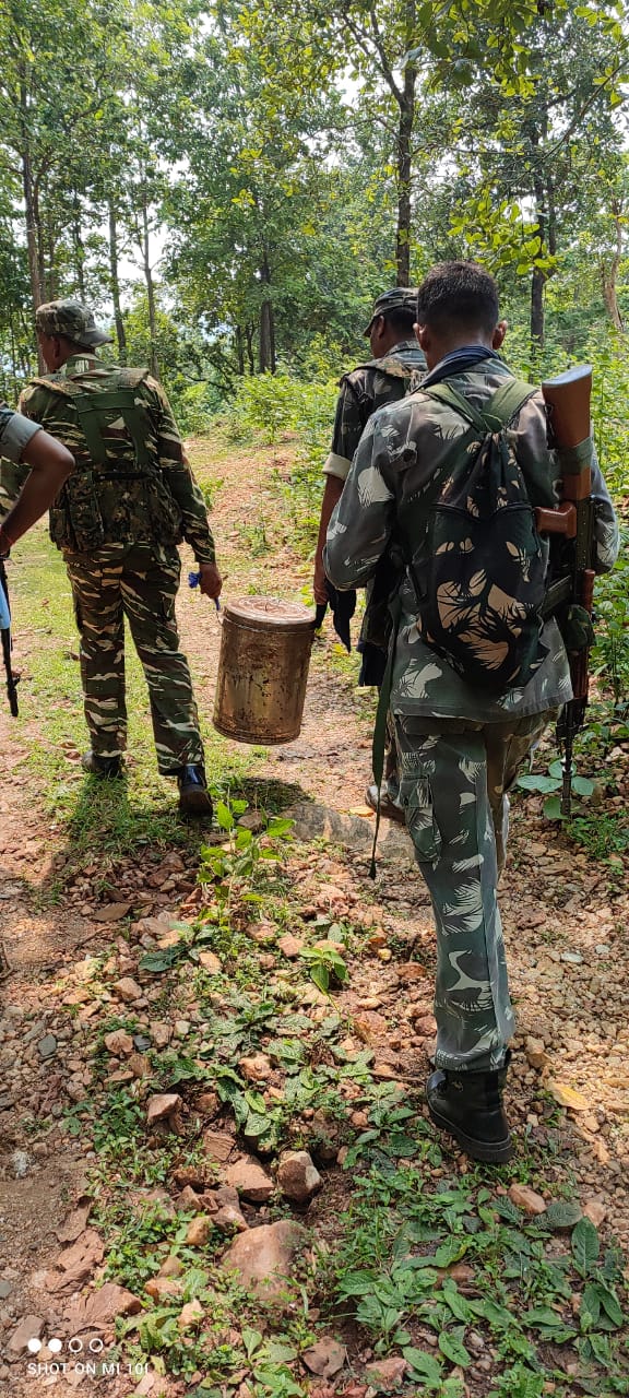 Twenty five years of formation of Jharkhand state and crackdown on Naxalism