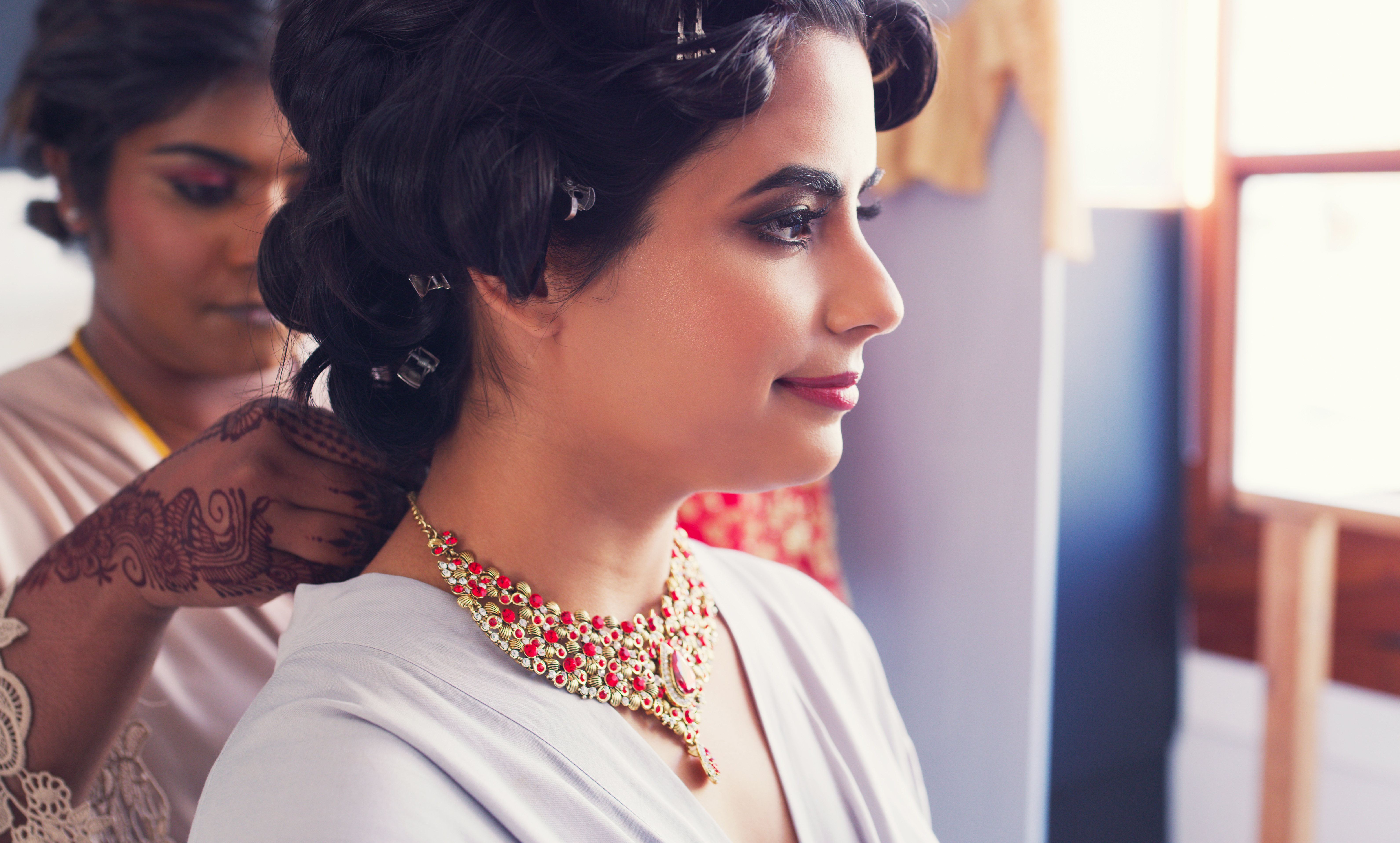 ARTIFICIAL JEWELRY CAUSE ALLERGIES  ALLERGY OF ARTIFICIAL JEWELLERY  NICKEL ALLERGY SYMPTOMS  FAKE JEWELRY ALLERGIES