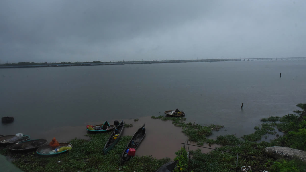 KERALA YELLOW ALERT WITHDRAWN MUNNAR TEMPERATURE DROPS BELOW 10 IMD KERALA WEATHER FORECAST KERALA ANNUAL RAINFALL