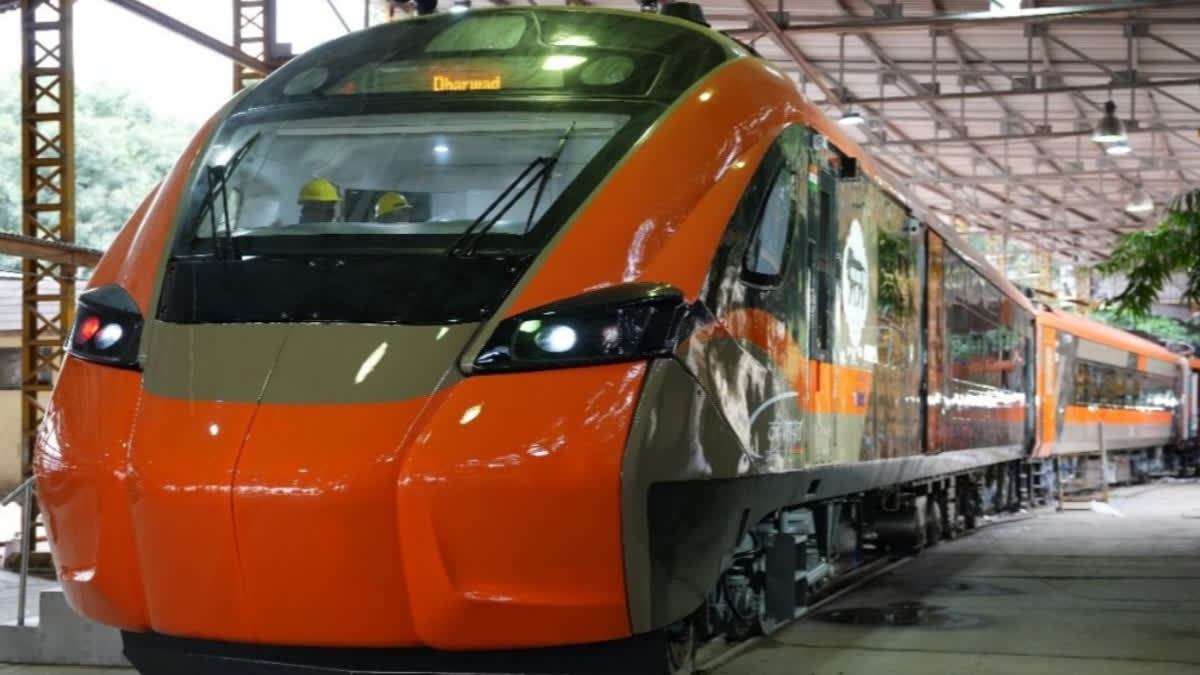 ভোটের আগে বন্দে ভারত স্লিপার-সহ একাধিক দূরপাল্লার ট্রেনের স্টপেজ পেল উত্তরবঙ্গ ETV BHARAT