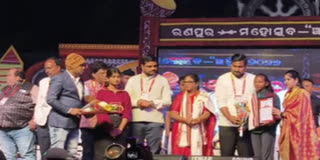 Ranapur Mahotsav Arjun audience enjoyed odishi dance and melody songs