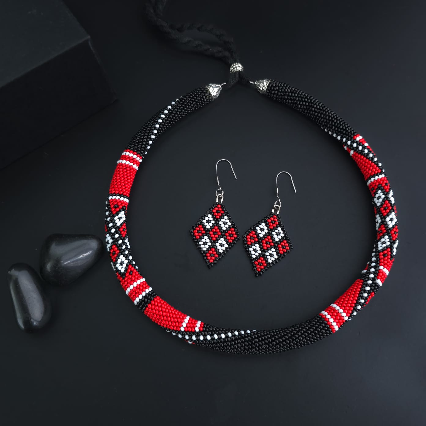 Handcrafted sea bead jewelry Kerala woman entrepreneur story Customised beadwork accessories Salsartisau instagram page