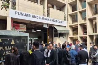 Bomb threat to Punjab and Haryana High Court