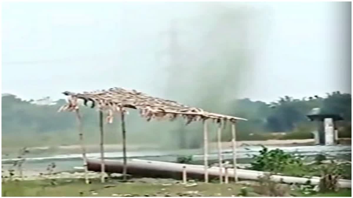 Duliajan oil pipe leakage