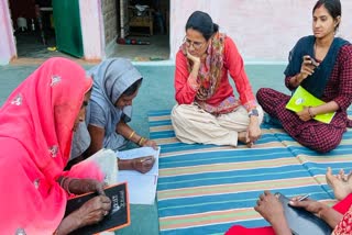 NARSINGHPUR USA RETURNED SARPANCH