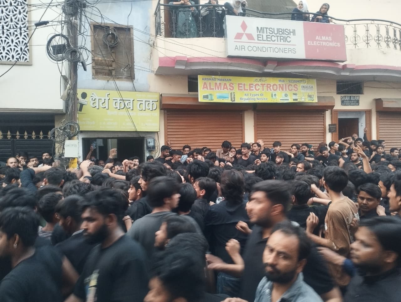 या अली मौला अली