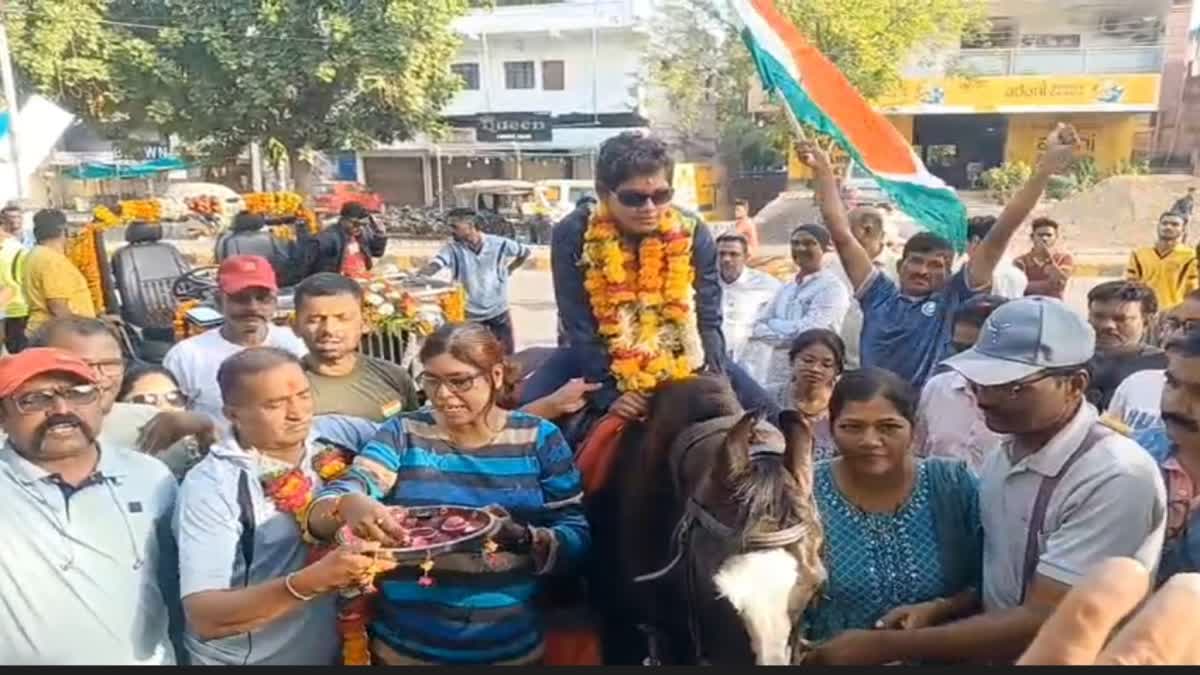 Ishwari Pandey Receive Grand Welcome