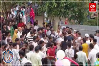 A conflict arose over the flagging for voting in Dhing