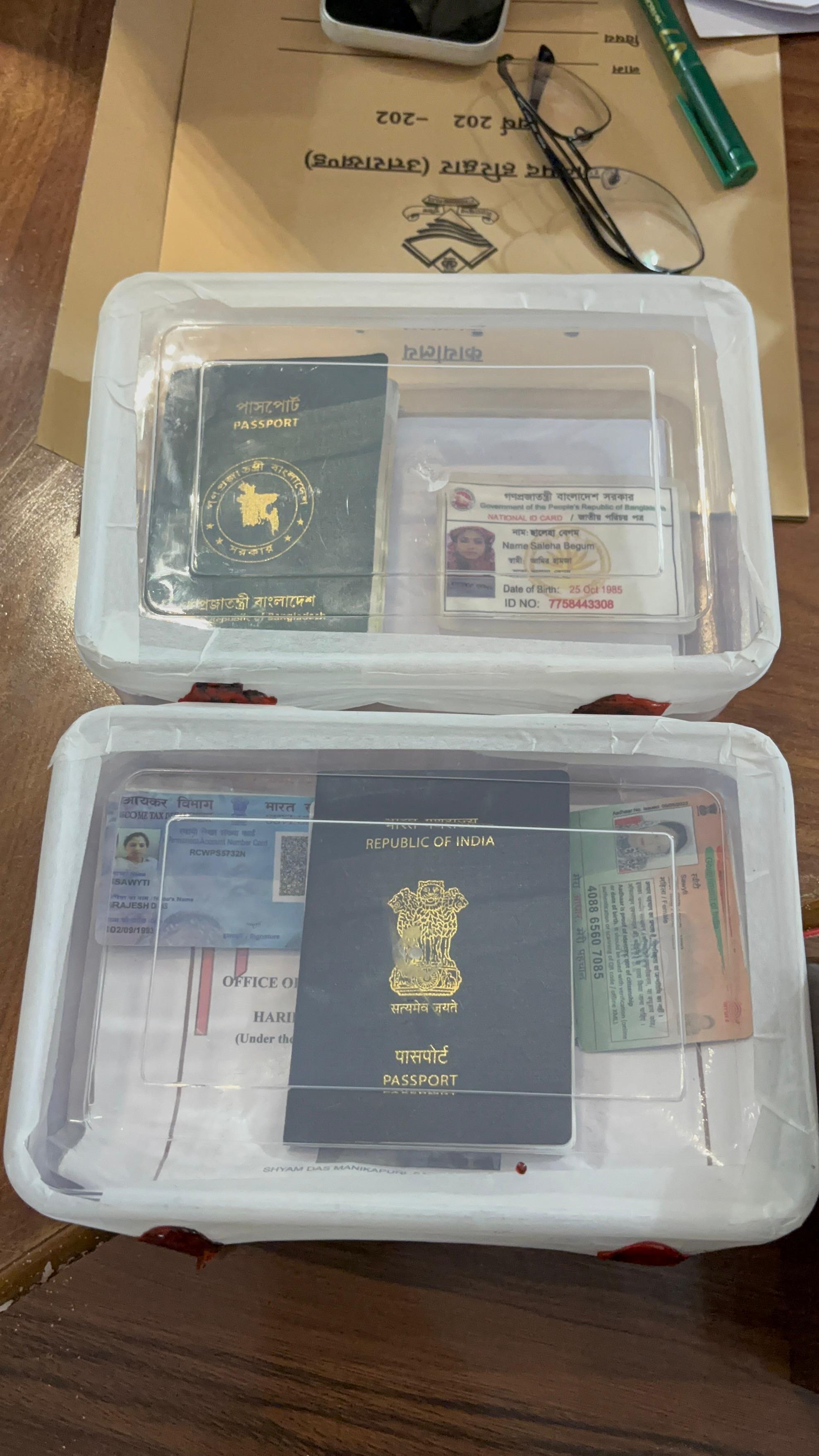 Haridwar Police Arrested Bangladeshi Woman :- उत्तराखंड में भी 'सीमा हैदर' जैसा मामला, पुलिस ने प्रेमी के साथ किया गिरफ्तार !