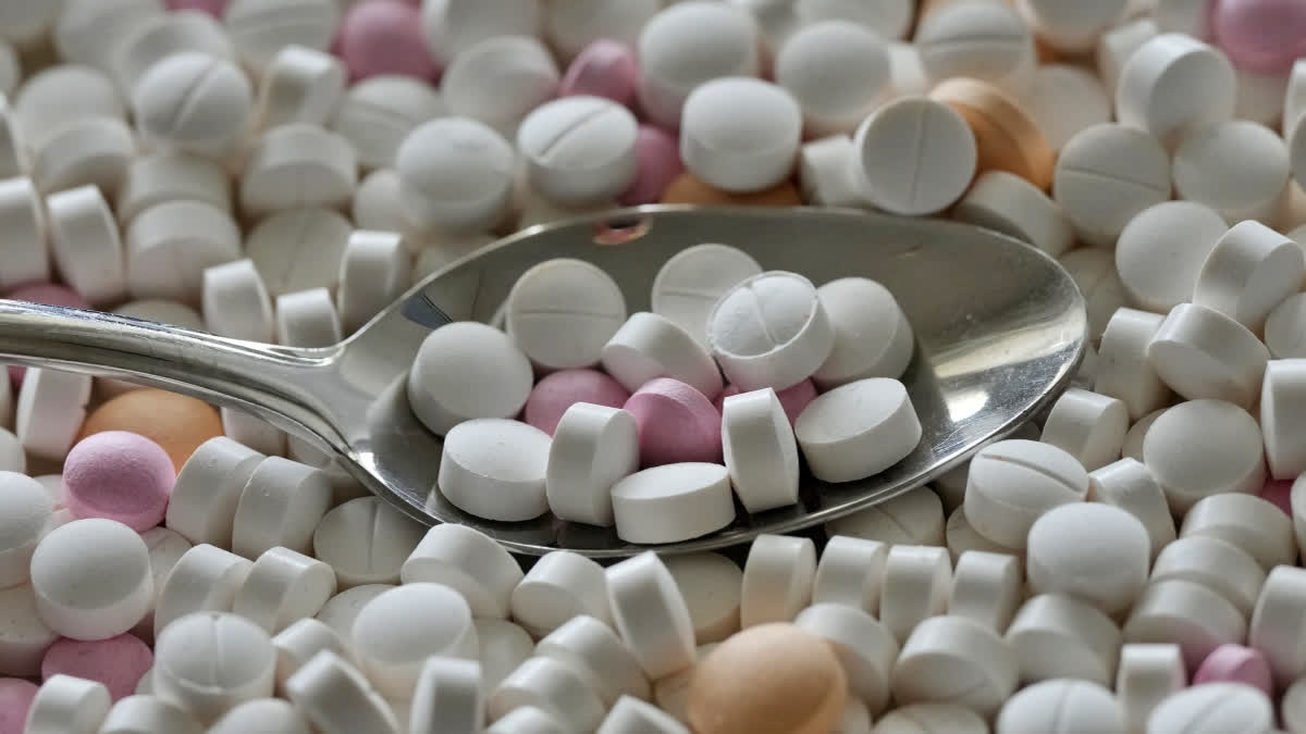 Vitamin Supplements Slow Down Progression Of Glaucoma: New Study Supplements