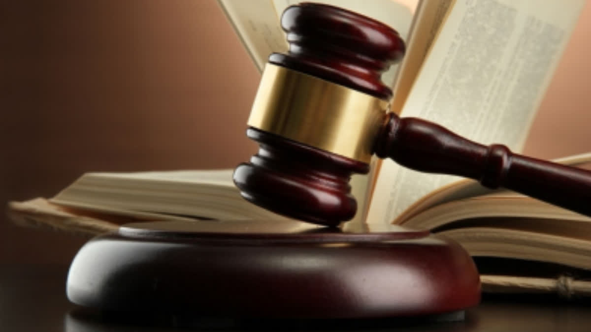 A court awarded a death sentence to a woman and her lover for murdering her husband.