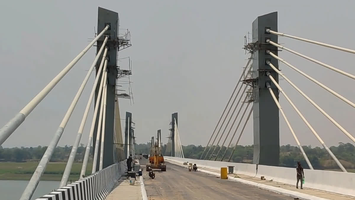 hanging bridge in Dungarpur