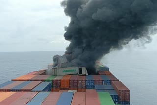 INS SURAT  CONTAINER SHIP  BEYPORE SHIP FIRE  TREATMENT IN SHIP