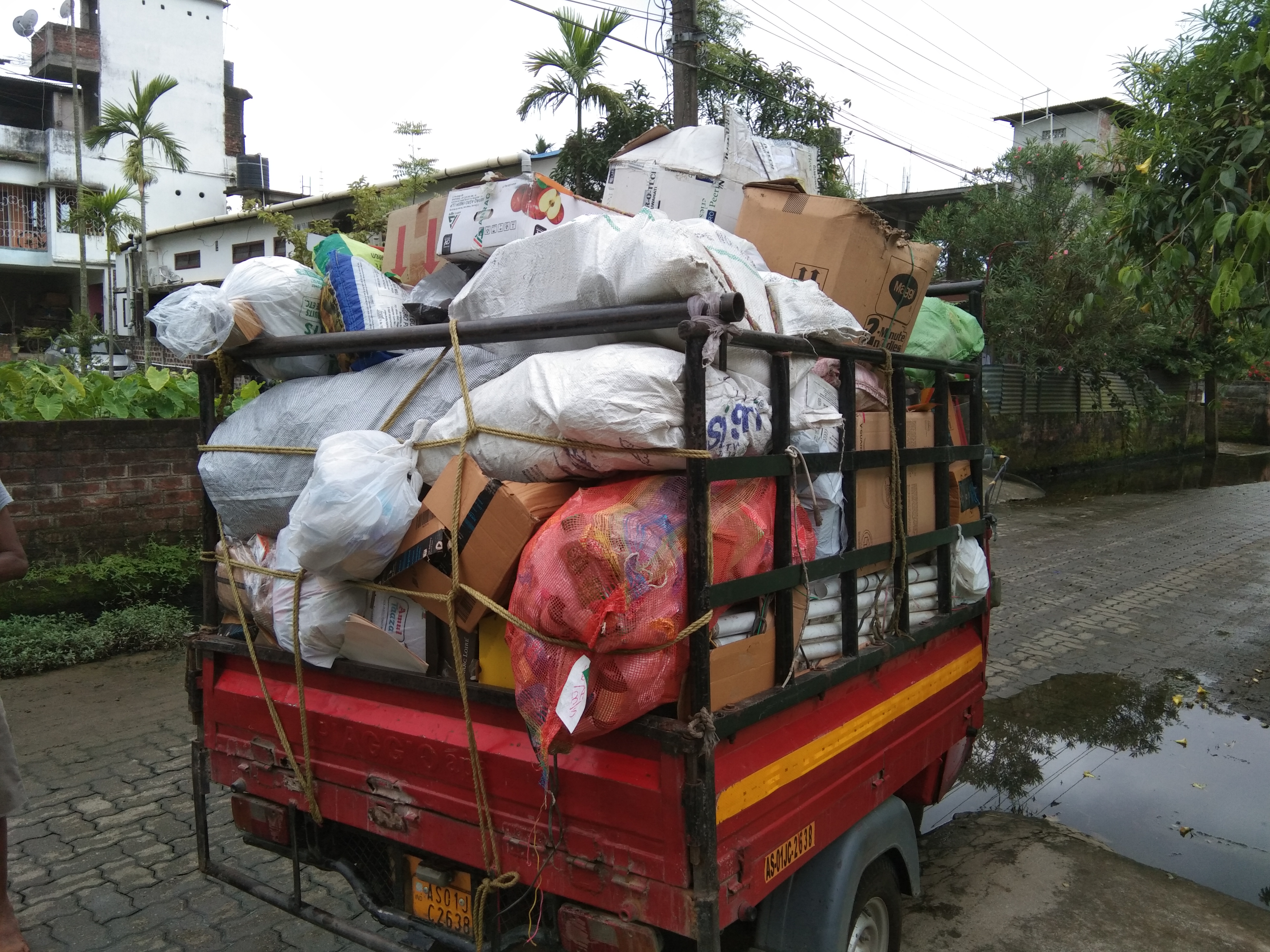 Goodeebag app open for dry waste collection