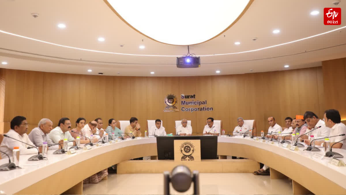 CMએ સુરતમાં પૂરગ્રસ્ત વિસ્તારની સમીક્ષા કરી