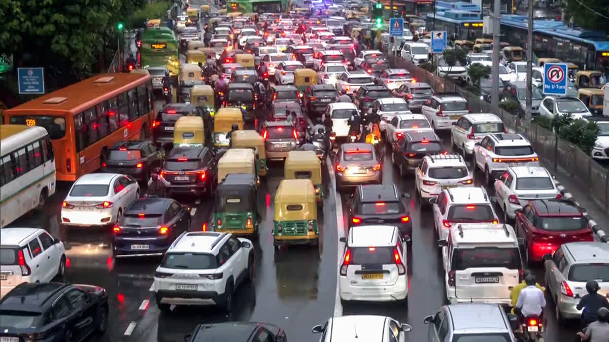 Traffic jam in Delhi following rains
