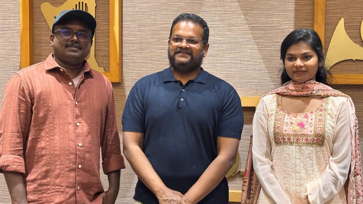 இசையமைப்பாளர் ஜிப்ரானுடன், வில்லுப்பாட்டு மாதவி
