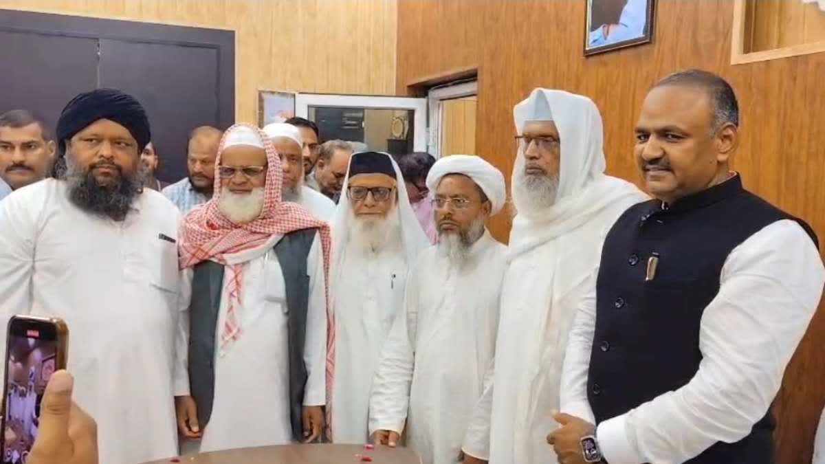 MP WAQF BOARD NON MUSLIM APPOINT