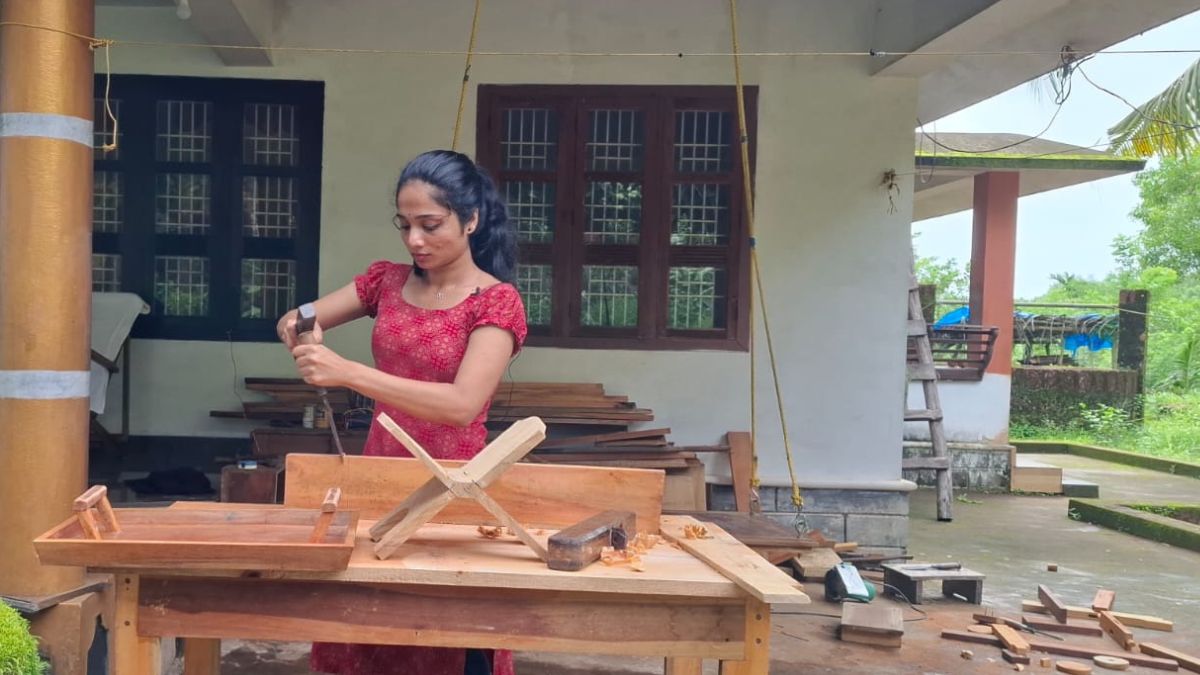 CARPENTRY GIRL SNEHA