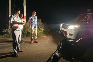 Shivpuri woman delivery road