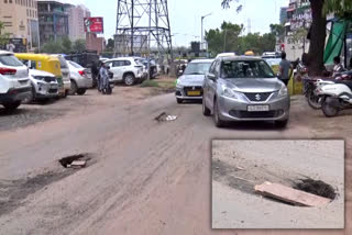 અમદાવાદના થલતેજ પાસે રોડ બિસ્માર