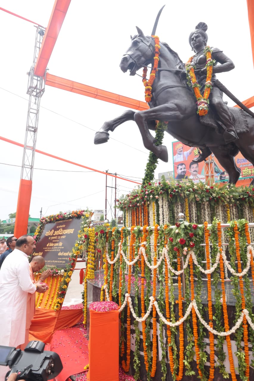 रानी अवंती बाई की प्रतिमा का अनावरण
