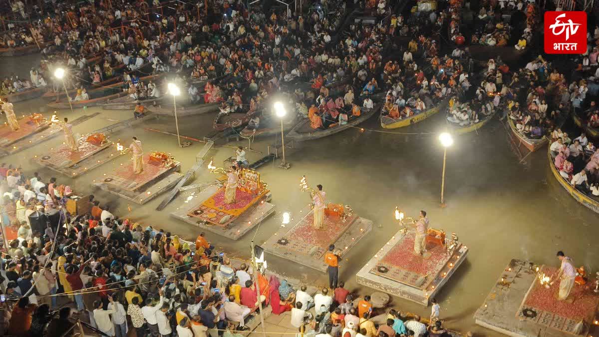दशाश्वमेध घाट गंगा आरती का स्थल बदला