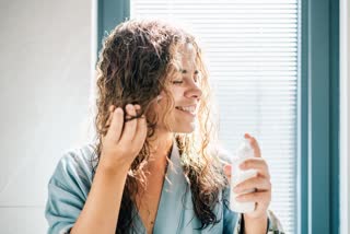 CURLY HAIR MANAGEMENT