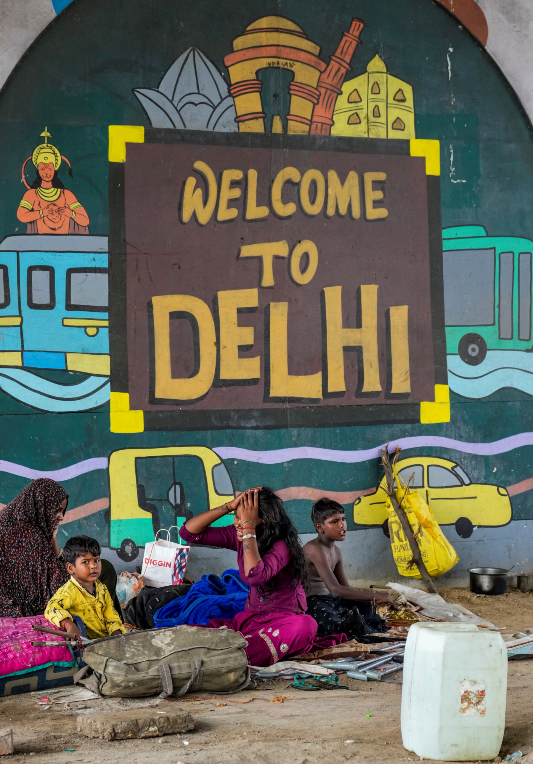 What should a flood hit India do?