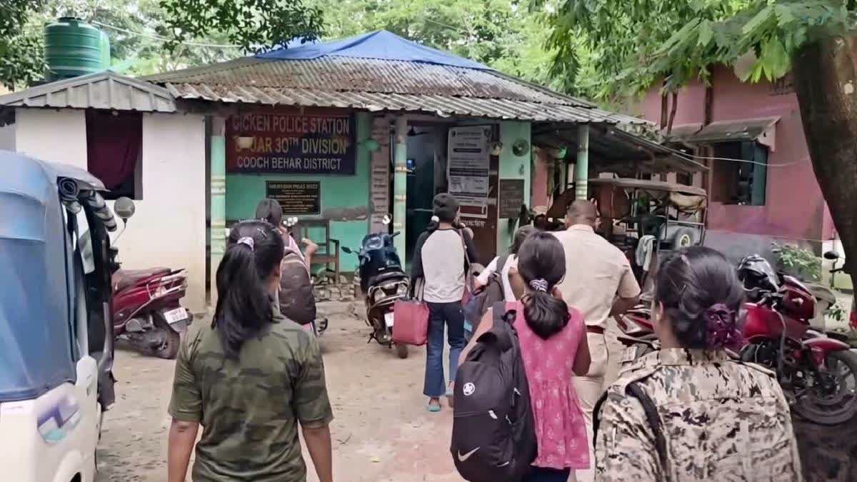 Five Teen Girls Run Away From Home Over Scolding By Parents In Cooch Behar, Toto Driver Brings Them Back