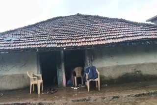 CHHINDWARA SCHOOL WITHOUT BUILDING