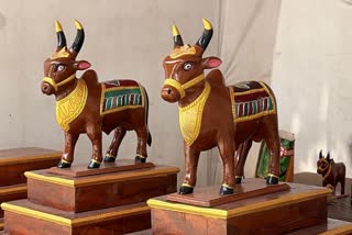 Wooden Nandi