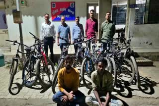 two bicycle thieves caught by Police in Bhavnagar Gujarat