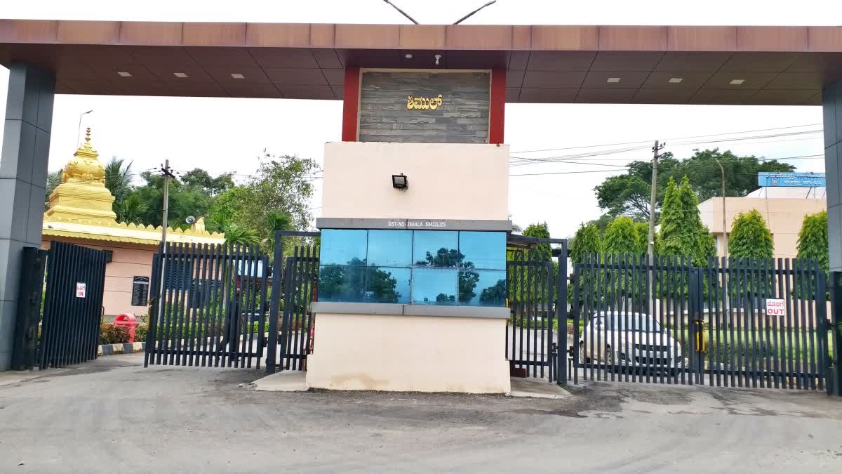 ಮೆಕ್ಕೆಜೋಳ‌ ಖರೀದಿ ಕೇಂದ್ರ: ಸರ್ಕಾರದ ನಿಯಮಾವಳಿಗಳೇನು?; ರೈತರ ಆಗ್ರಹವೇನು?