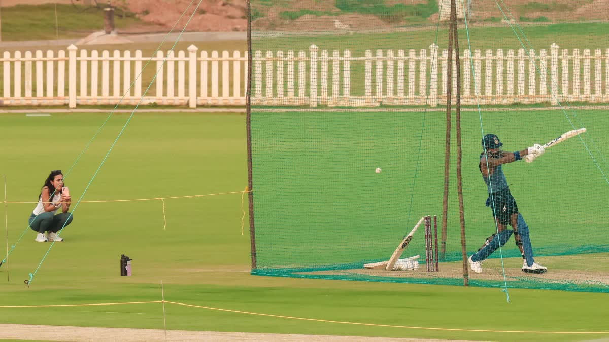 Hardik Pandya Slams Paparazzi Over Photos Of Girlfriend Mahieka Sharma Hardik Pandya blast Paparazzi