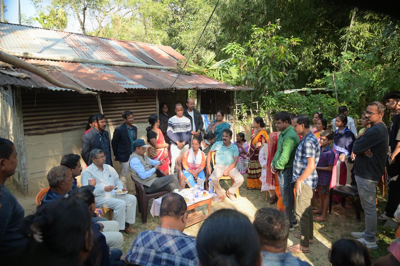 Nagaon DC Devashish Sharma visited Indian blind cricketer Simu Das's home