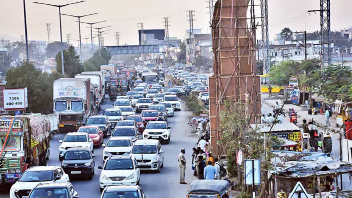 Sankranti Traffic Advisory in Hyderabad-Vijayawada NH
