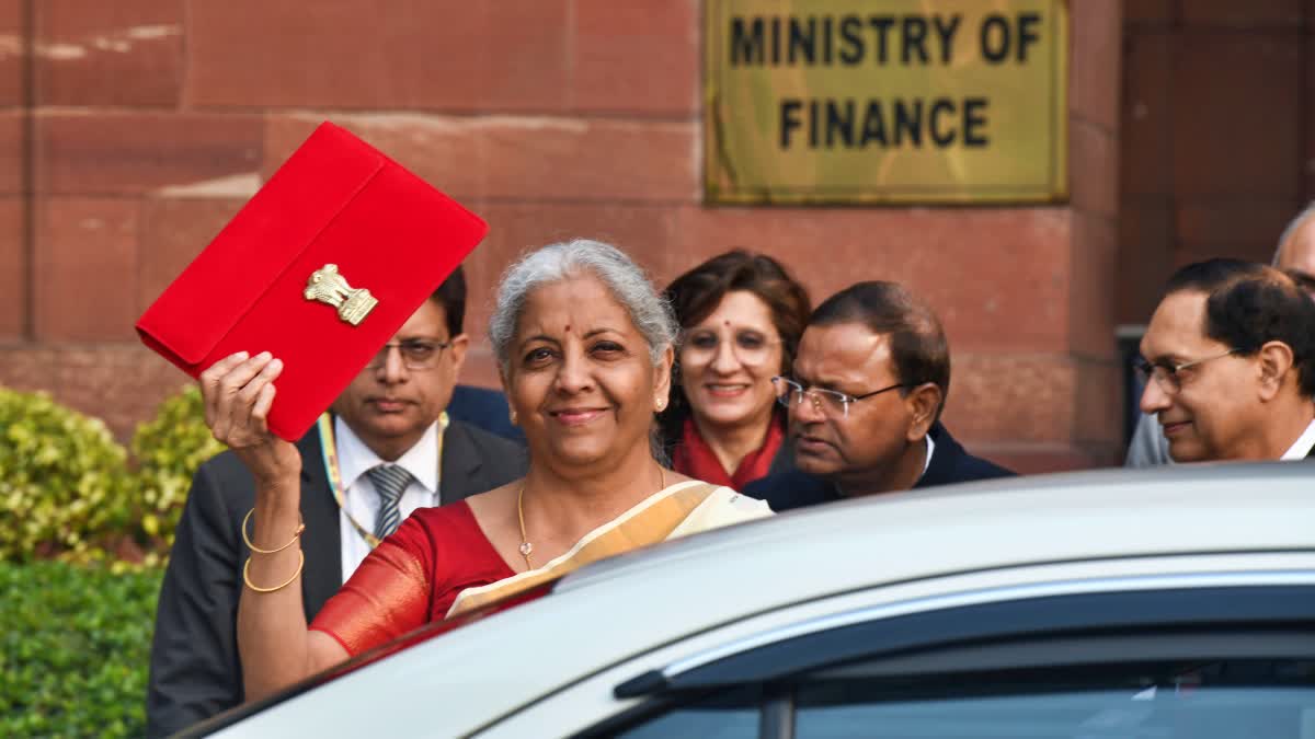 નાણામંત્રી નિર્મલા સીતારમણ