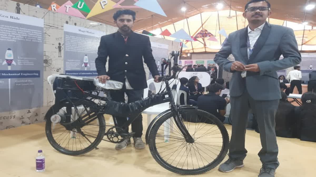 Bicycle Generates Electricity