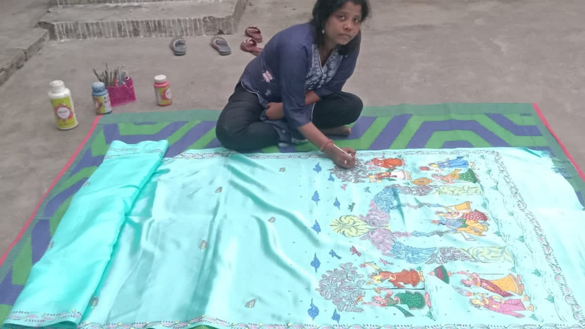 Beating Poverty With Pattachitra, Odisha's Pankajini Mohapatra Paints Her Way To Financial Independence