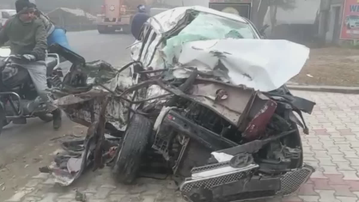 4 Killed As Car Hits Punjab Roadways Bus In Hoshiarpur Amid Dense Fog The victims were travelling to Amritsar Airport to drop a family member when poor visibility led to the accident.