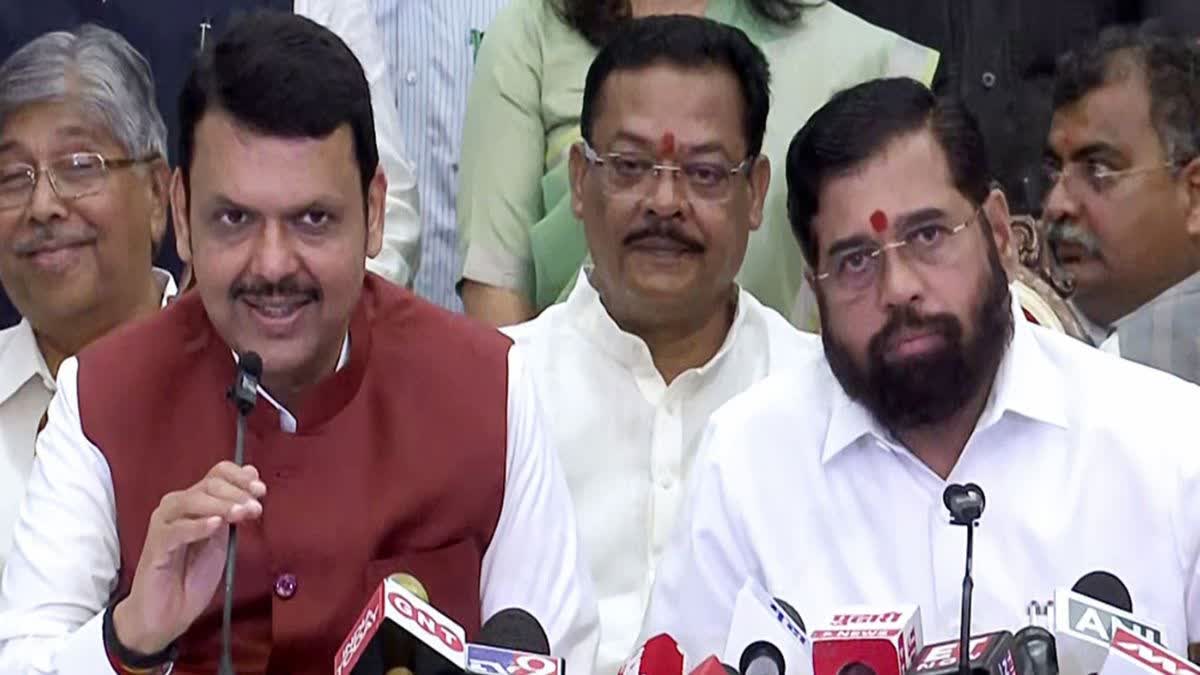 મુખ્યમંત્રી દેવેન્દ્ર ફડણવીસ અને ડેપ્યુટી સીએમ એકનાથ શિંદે