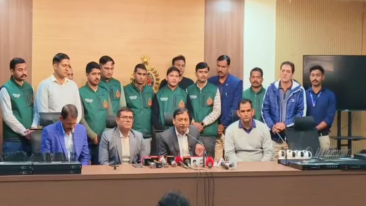 Delhi Police Bust International Cyber Fraud Racket Linked To China, Pakistan And Nepal