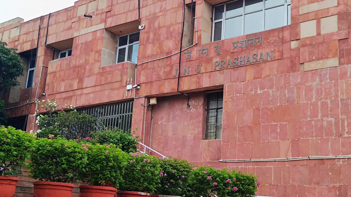 जेएनयू में एबीवीपी पर कार्रवाई