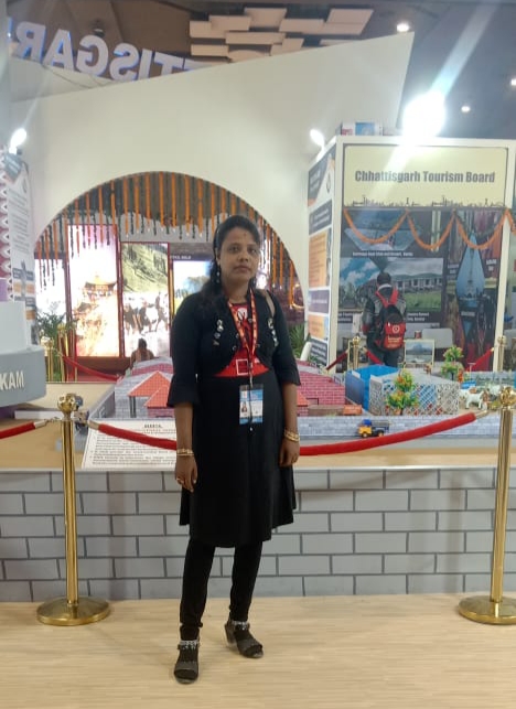 Beating Poverty With Pattachitra, Odisha's Pankajini Mohapatra Paints Her Way To Financial Independence