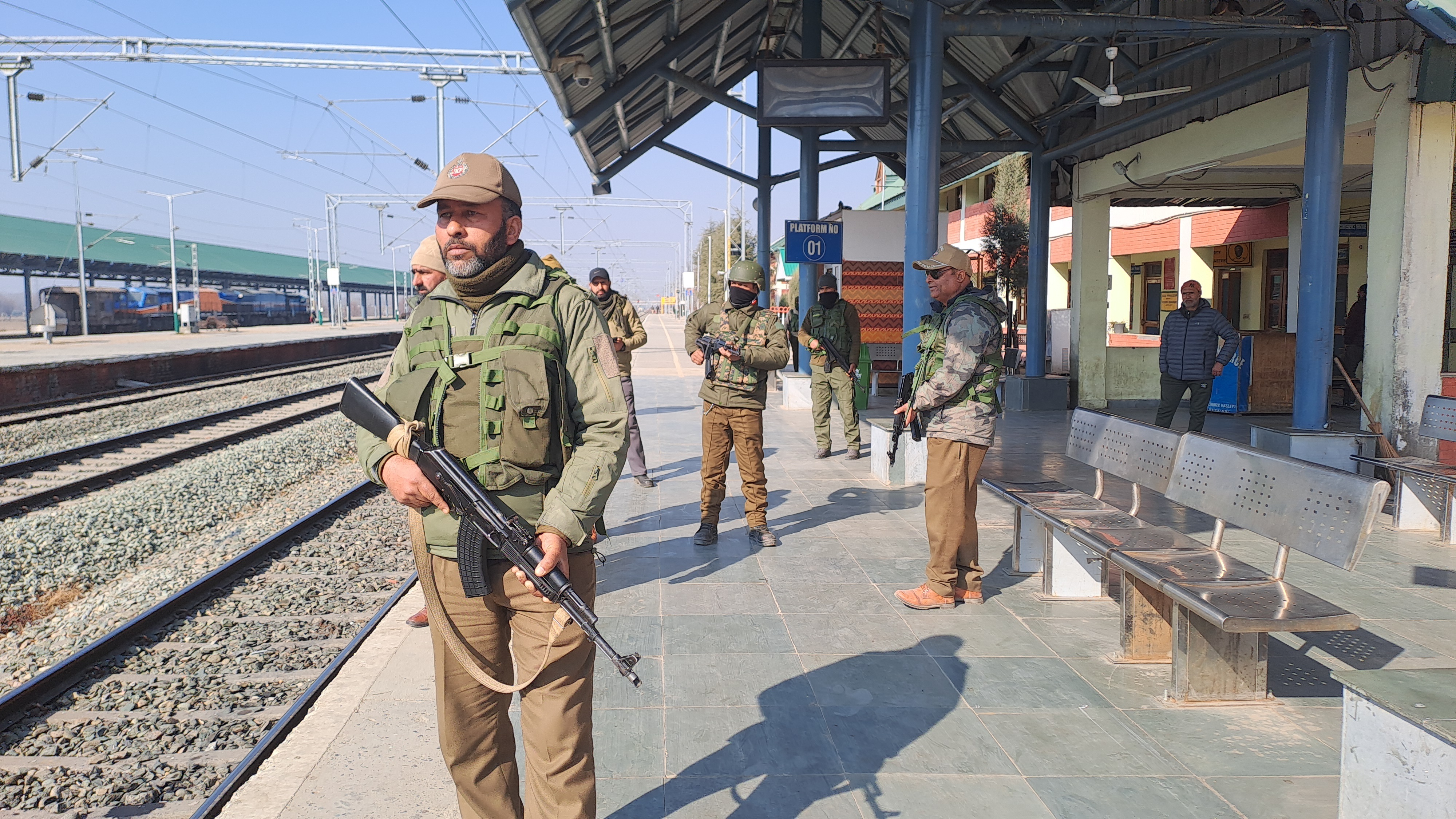 ریلوے اسٹیشنوں پر سیکورٹی کے سخت انتظامات