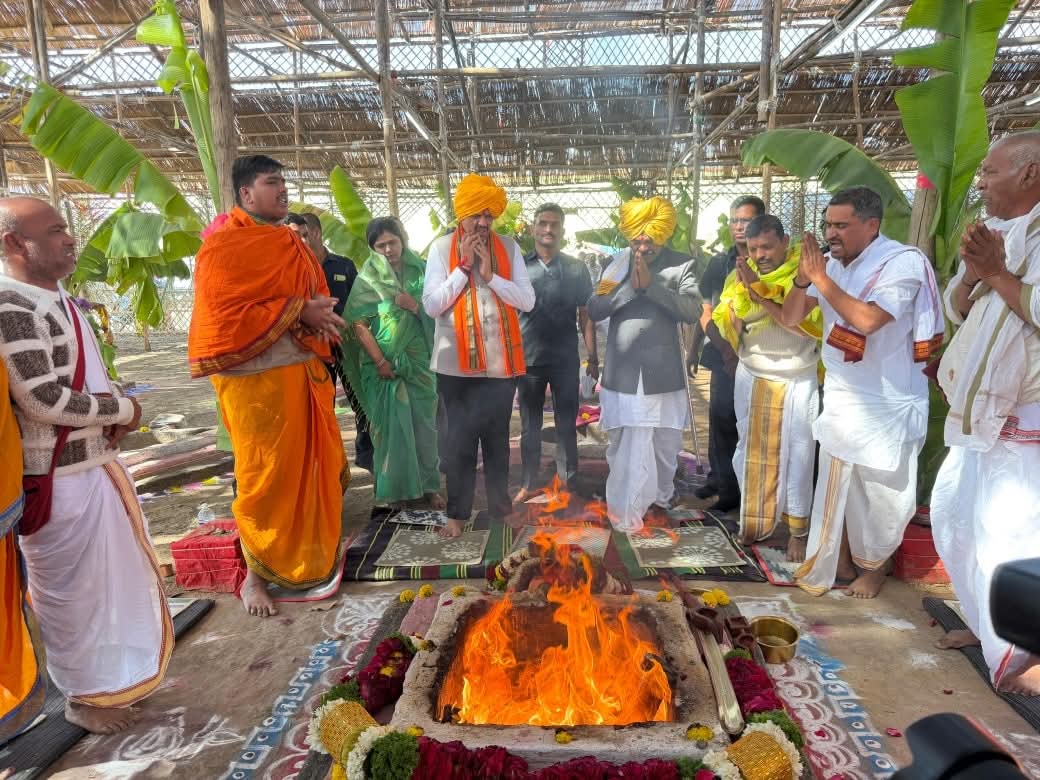 Pankaja Munde suresh dhas