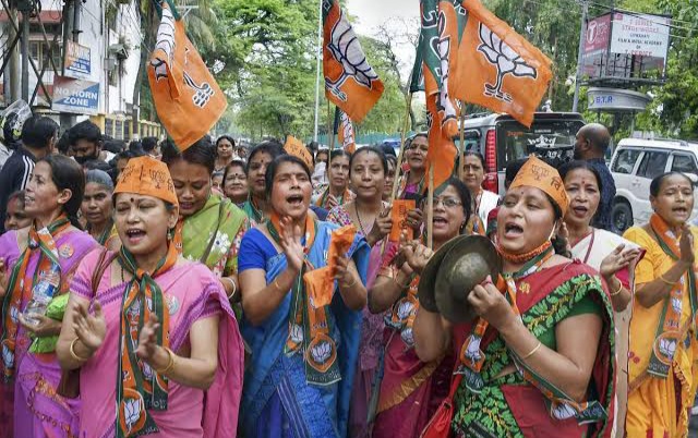 with many more schemes BJP targets women in Lok Sabha elections in assam