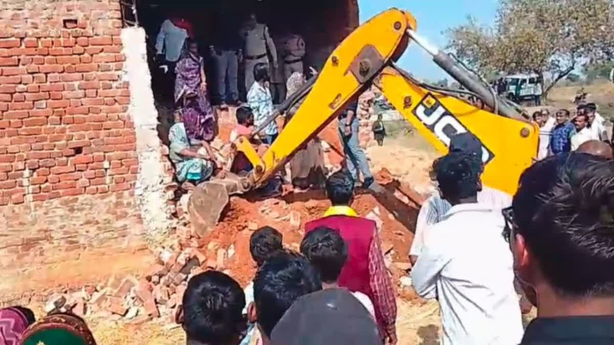 ENCROACHERS CREATE RUCKUS
