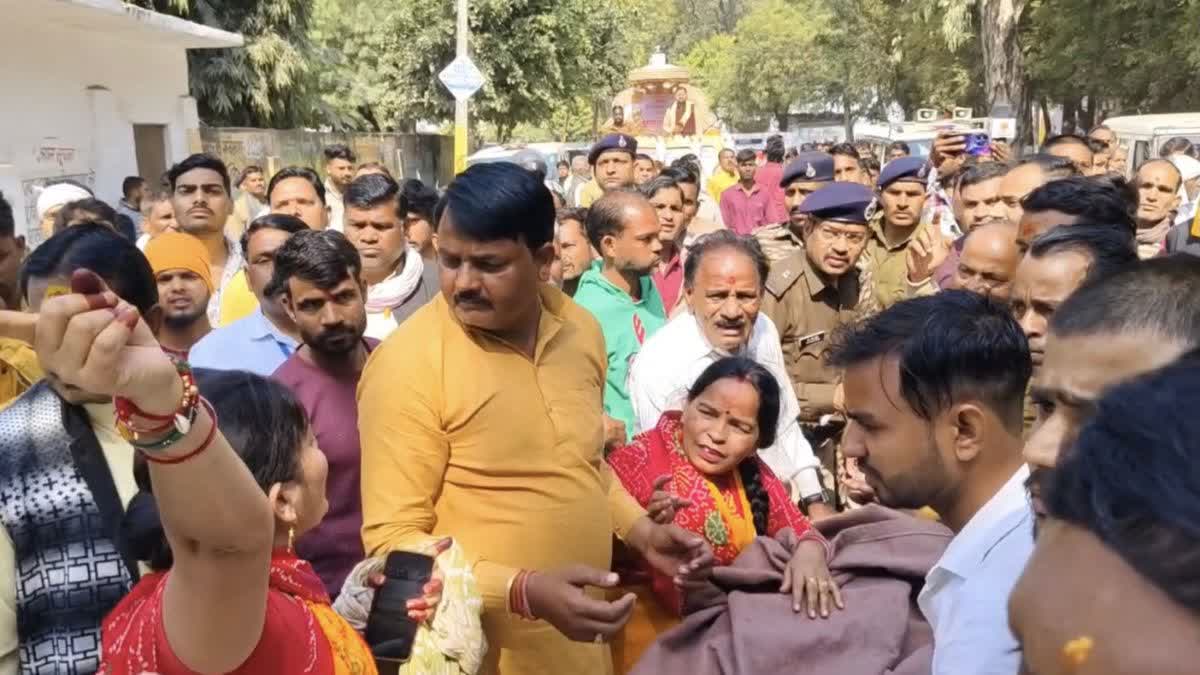 GWALIOR NAVGRAHA TEMPLE STAMPEDE